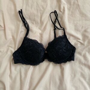 SOLD - VS PINK black lace demi bra 34b